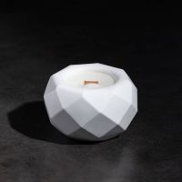 Nến Thơm Thủ Công Geodesic Trắng Bấc Gỗ